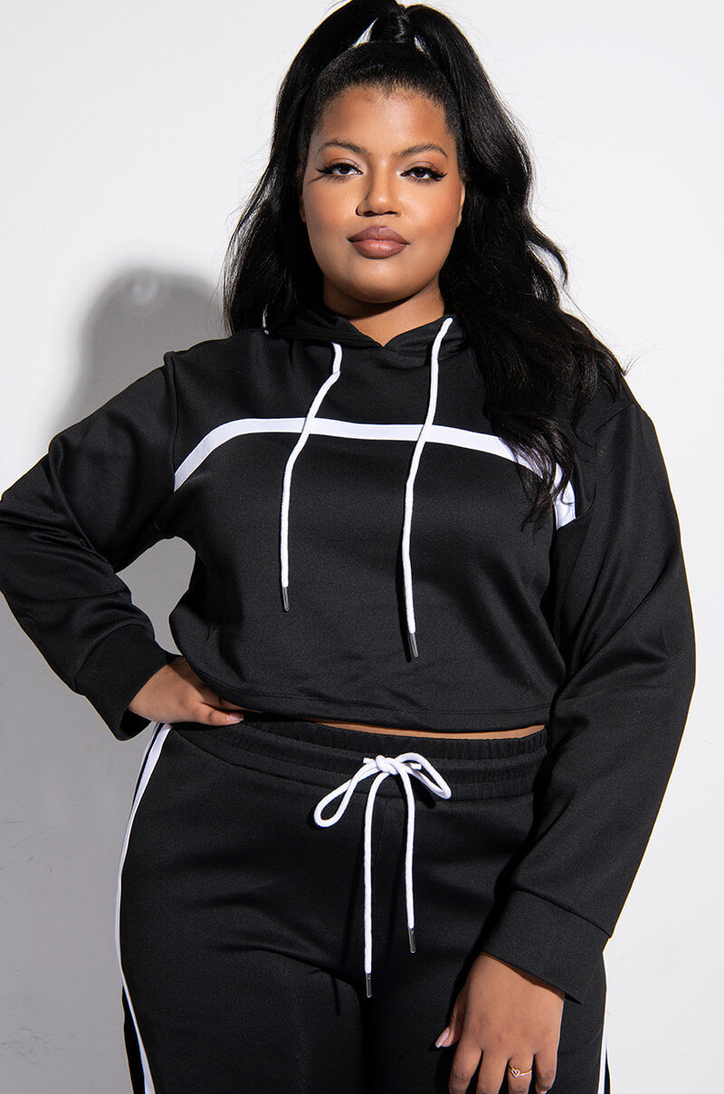 RUMORS CROPPED HOODIE
