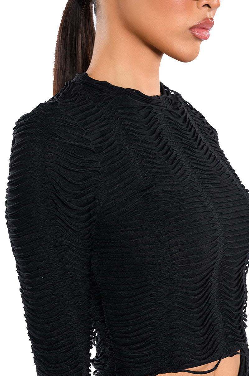 RUNNING WITH THE WOLVES TEXTURED TOP