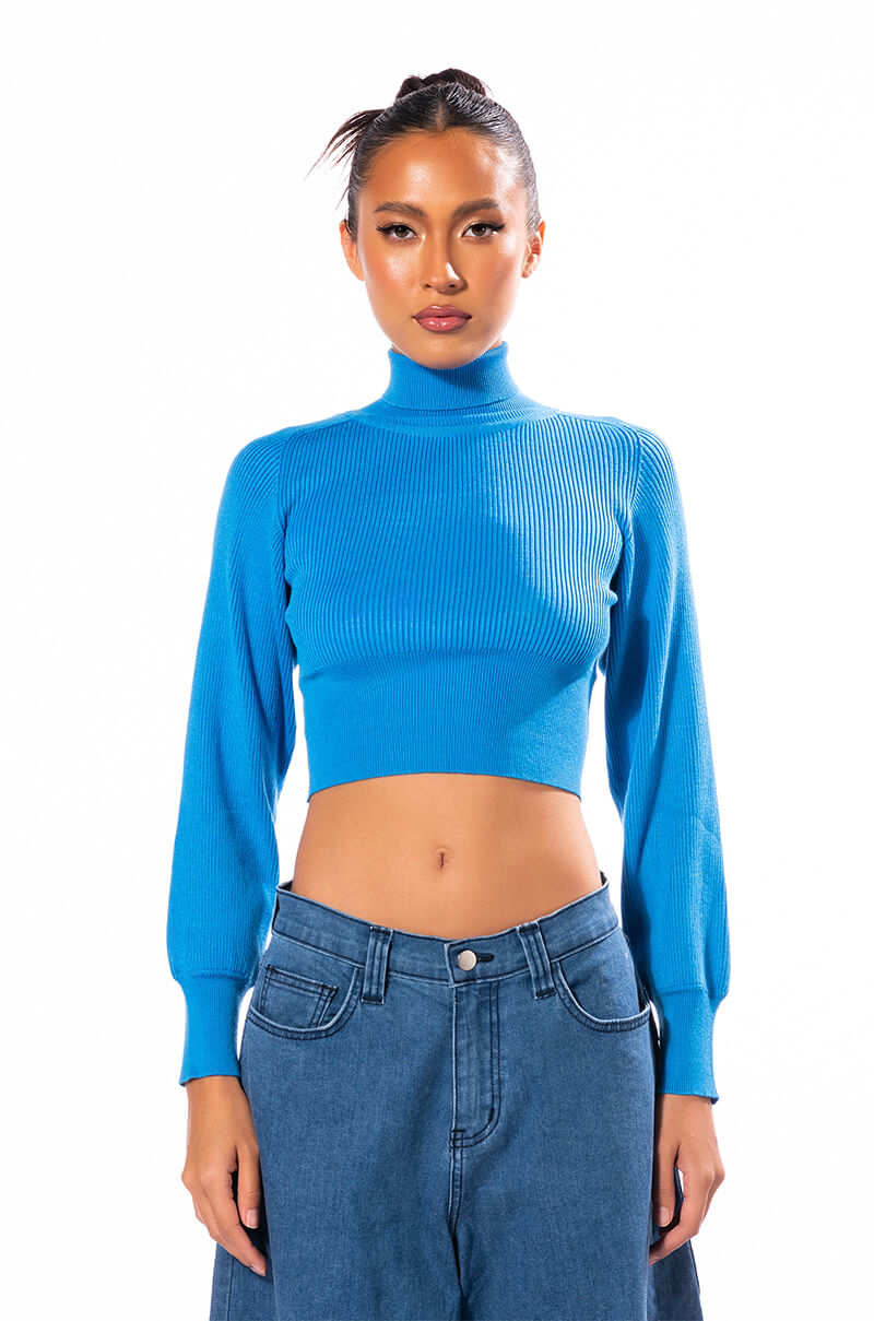SAGE CROPPED TURTLENECK SWEATER