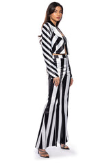 HEIDI OPEN BACK STRIPE BLAZER