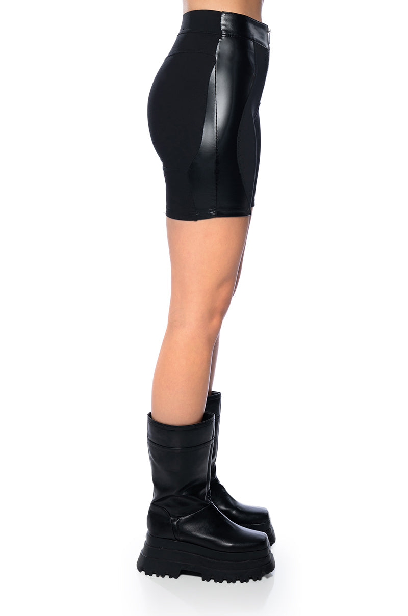 SEND IT UP ZIP FRONT FAUX LEATHER BIKE SHORT