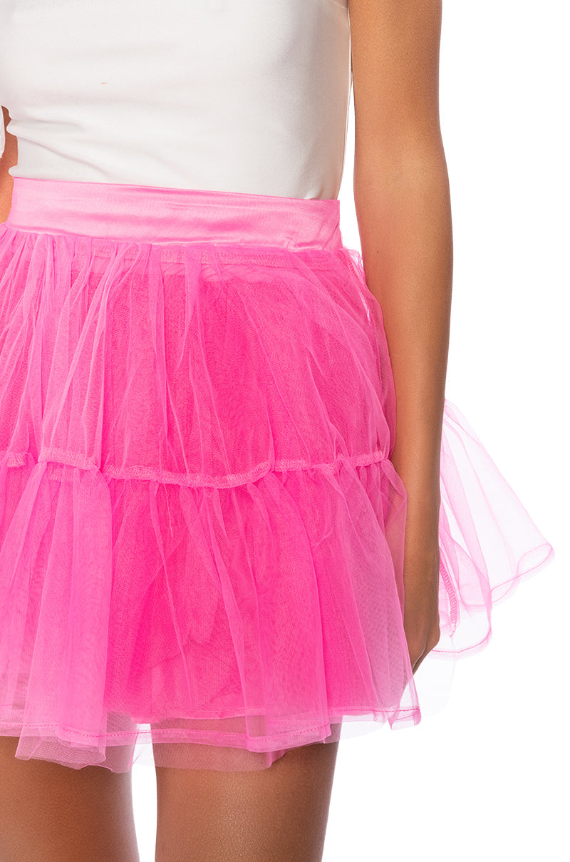 SHOW OUT TULLE MINI SKIRT