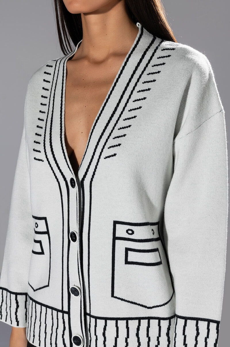 SKETCHY OVERSIZED CARDIGAN