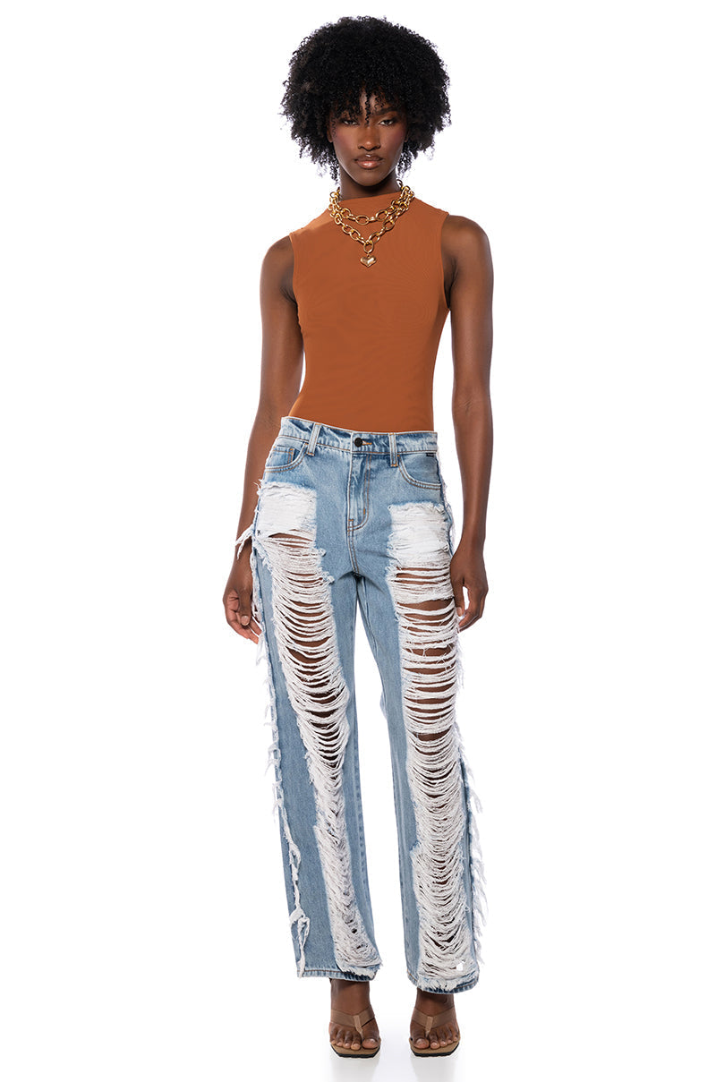 SO SOPHISTICATED RIPPED MEDIUM WASH JEANS