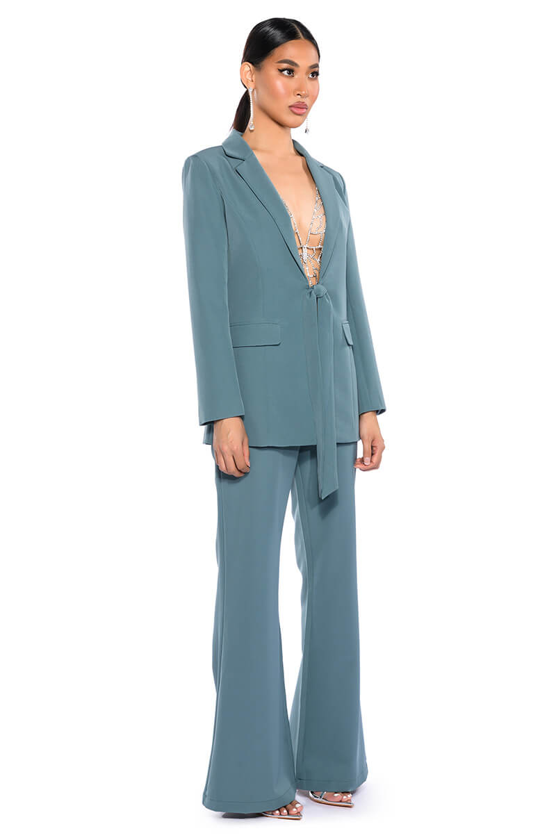 STAR RISE FLARE PANT