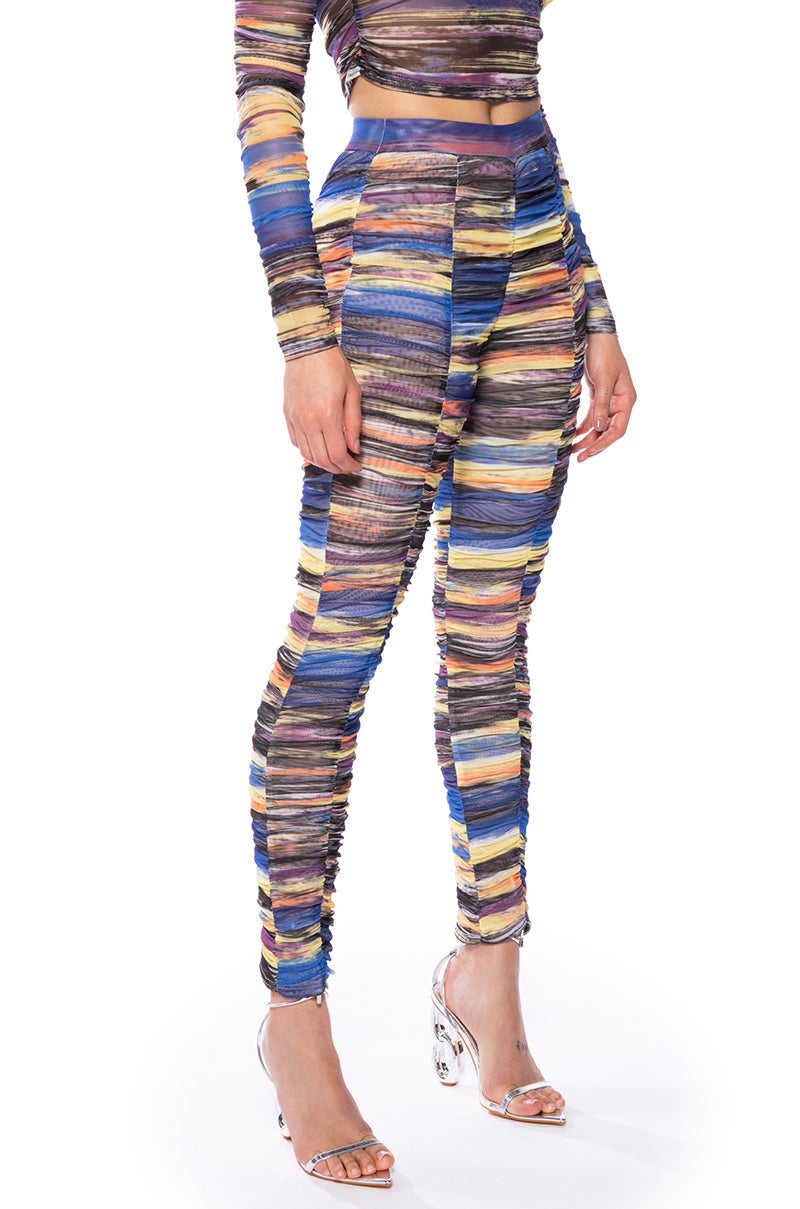 SUNSET DREAMING RUCHED MESH LEGGING