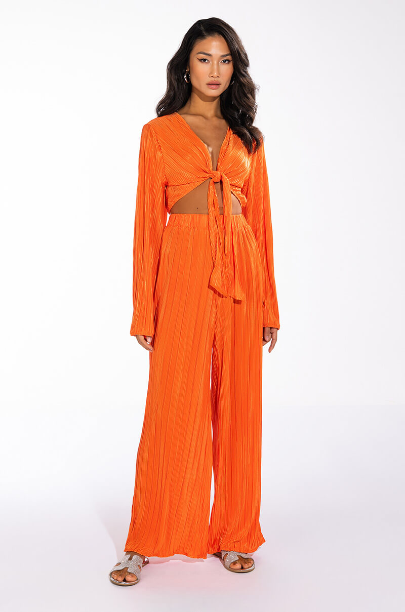 MULTI STRIPE PLISSE TIE FRONT BLOUSE