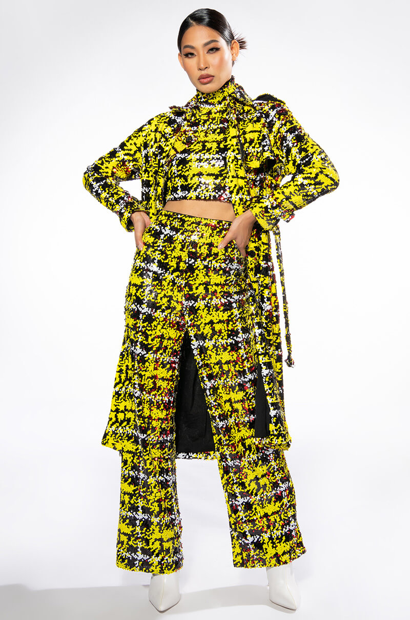 SWEET ESCAPE SEQUIN PLAID MOCK NECK CROP TOP