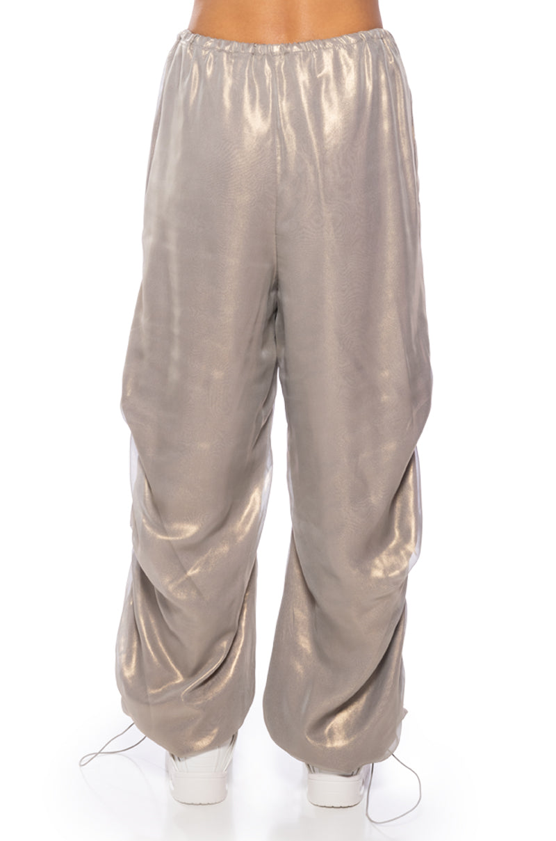 TAKE A BREAK LIGHTWEIGHT PARACHUTE PANT