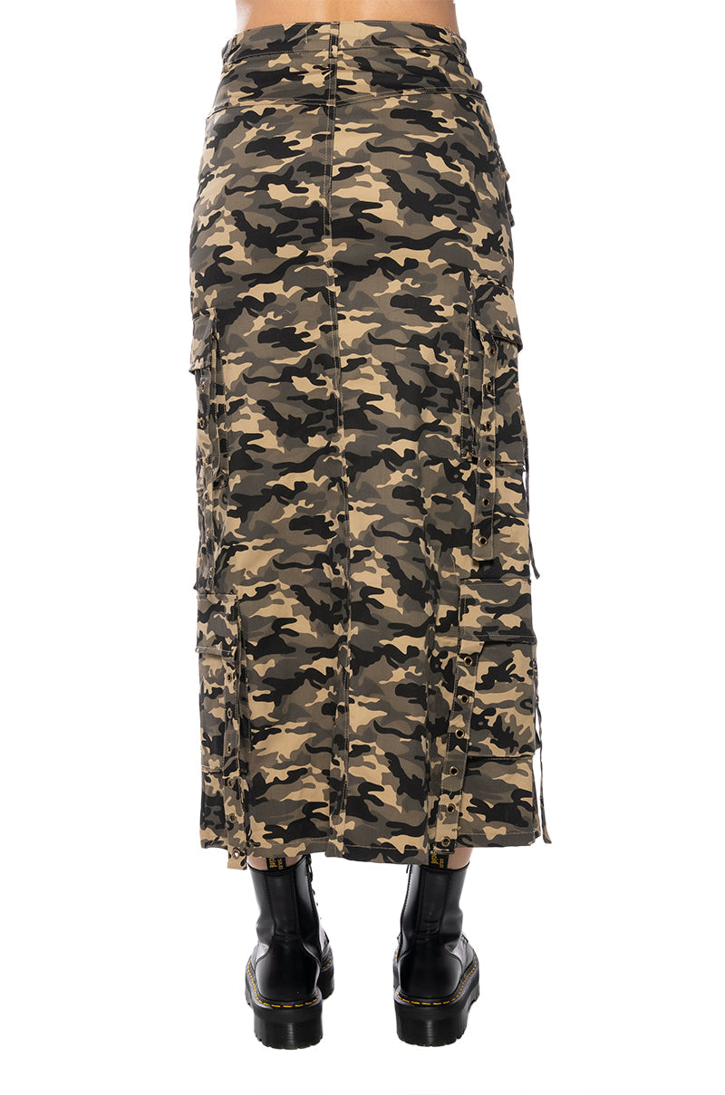 TAYLOR CAMO CARGO MAXI SKIRT