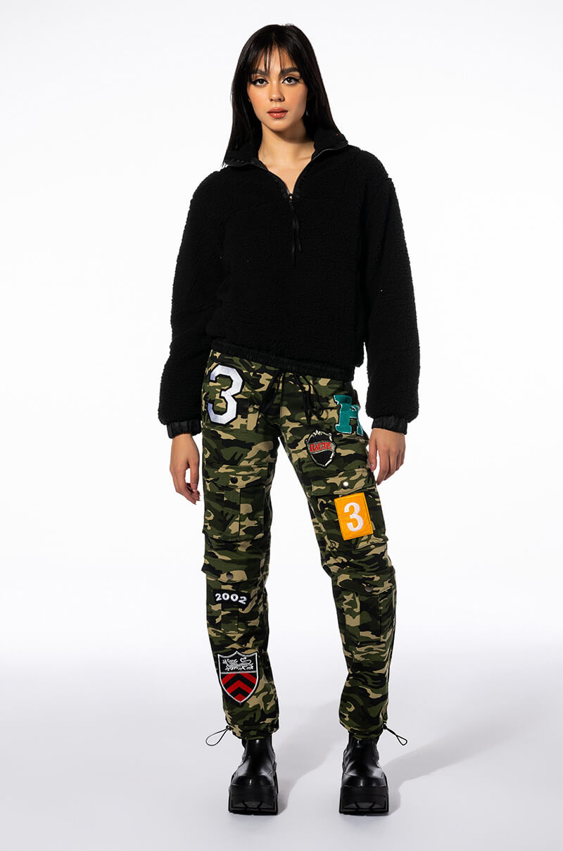 TEDDY ULTRA FUZZY HALF ZIP SWEATSHIRT