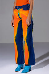 TEMPERATURE RISING RELAXED JEANS