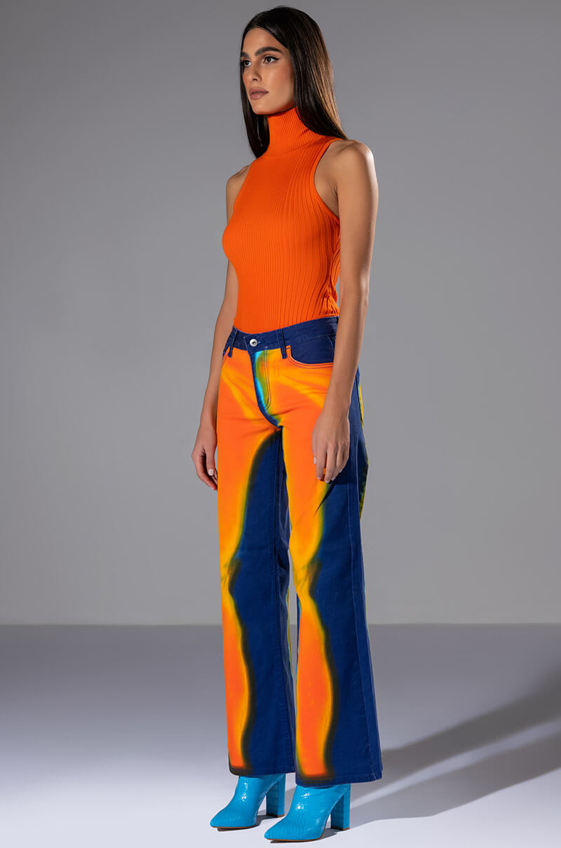 TEMPERATURE RISING RELAXED JEANS