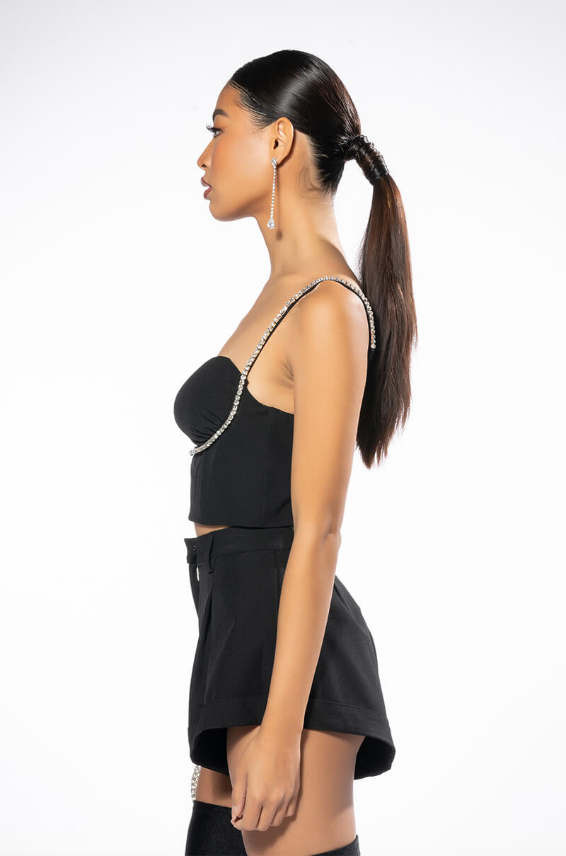 TGIF TWIST BRALETTE TOP