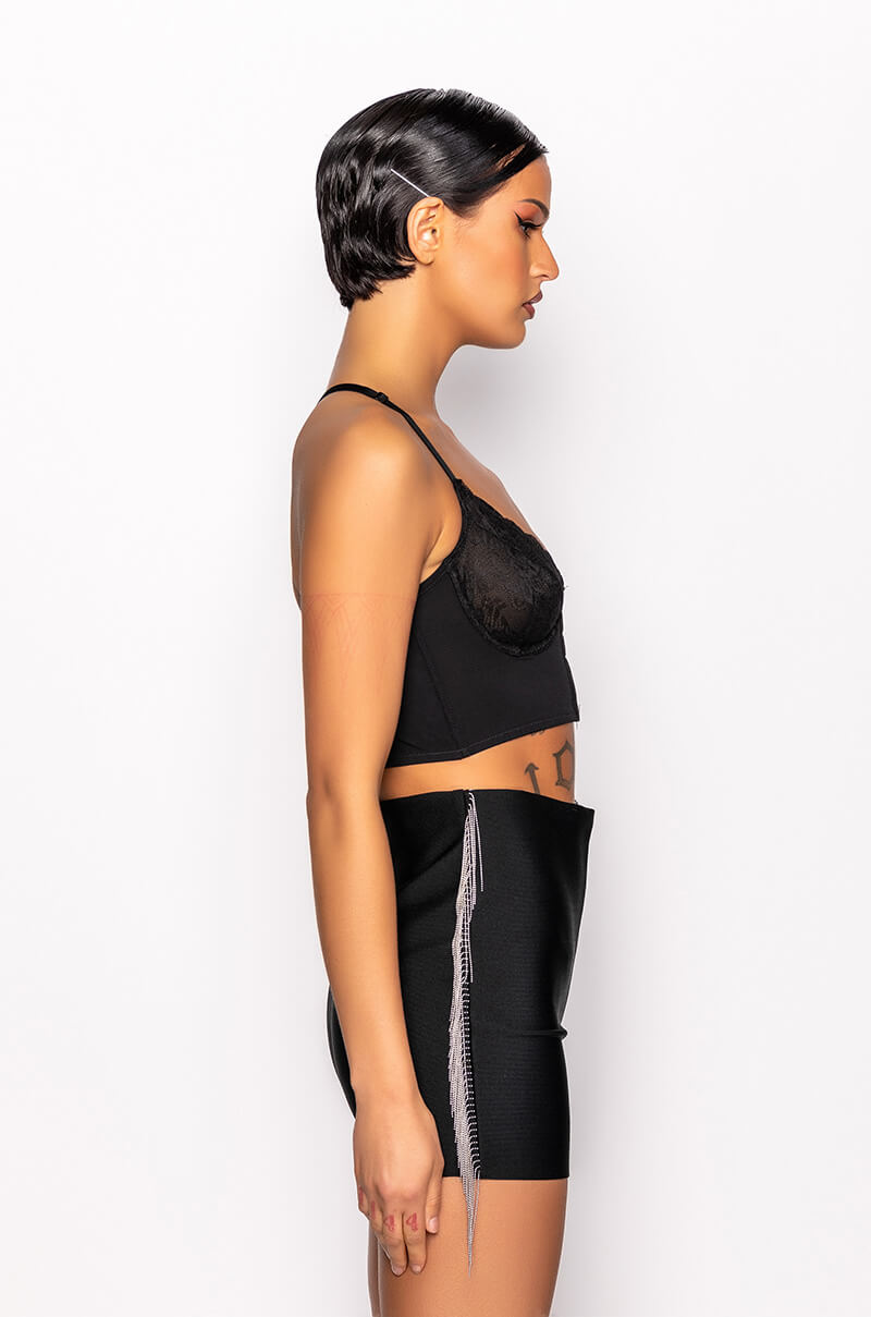 ZAHARA LONGLINE BRALETTE TOP