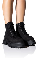 TIMBERLAND SKY 6" LACE UP BOOT IN BLACK