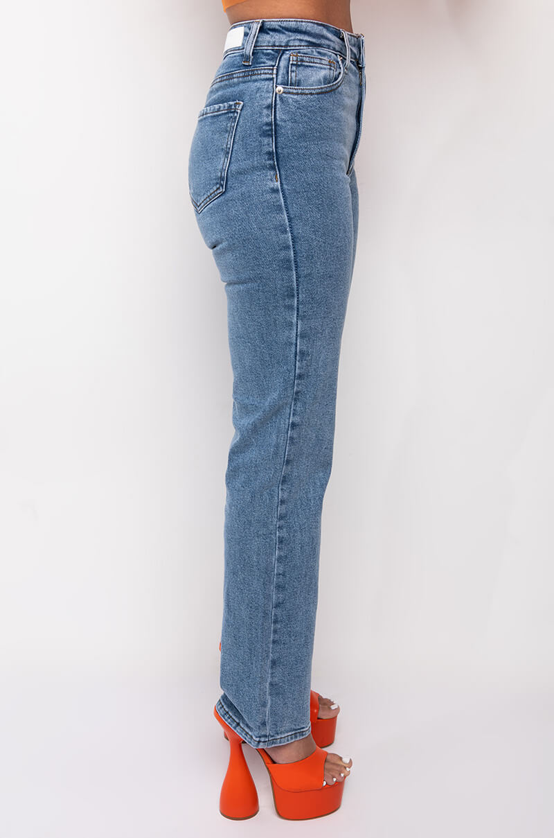 TOO GOOD FOR YOU RELAXED JEANS