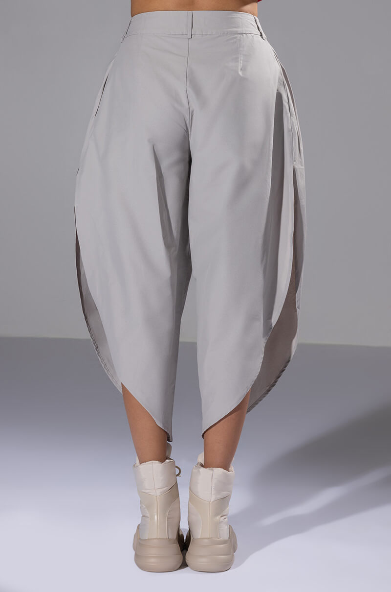 TRE CHIC CROPPED OVERSIZED PANTS