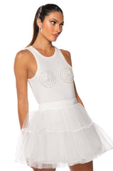 TWIST AND SHOUT TANK TOP IN WHITE
