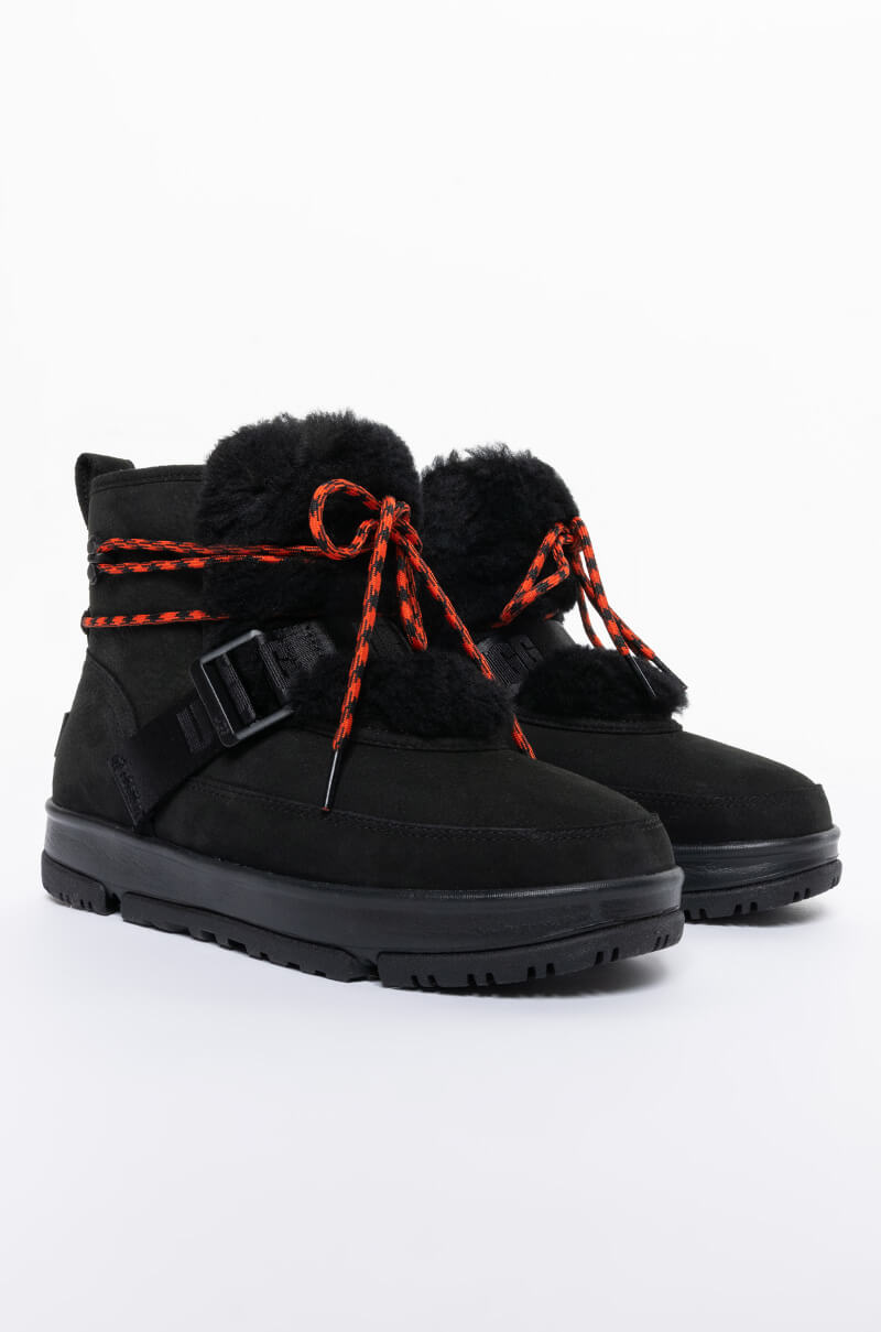 UGG CLASSIC WEATHER HIKER