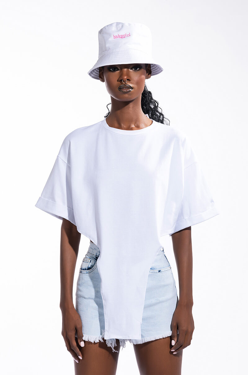 UNTHINKABLE T SHIRT WITH IRREGULAR HEM