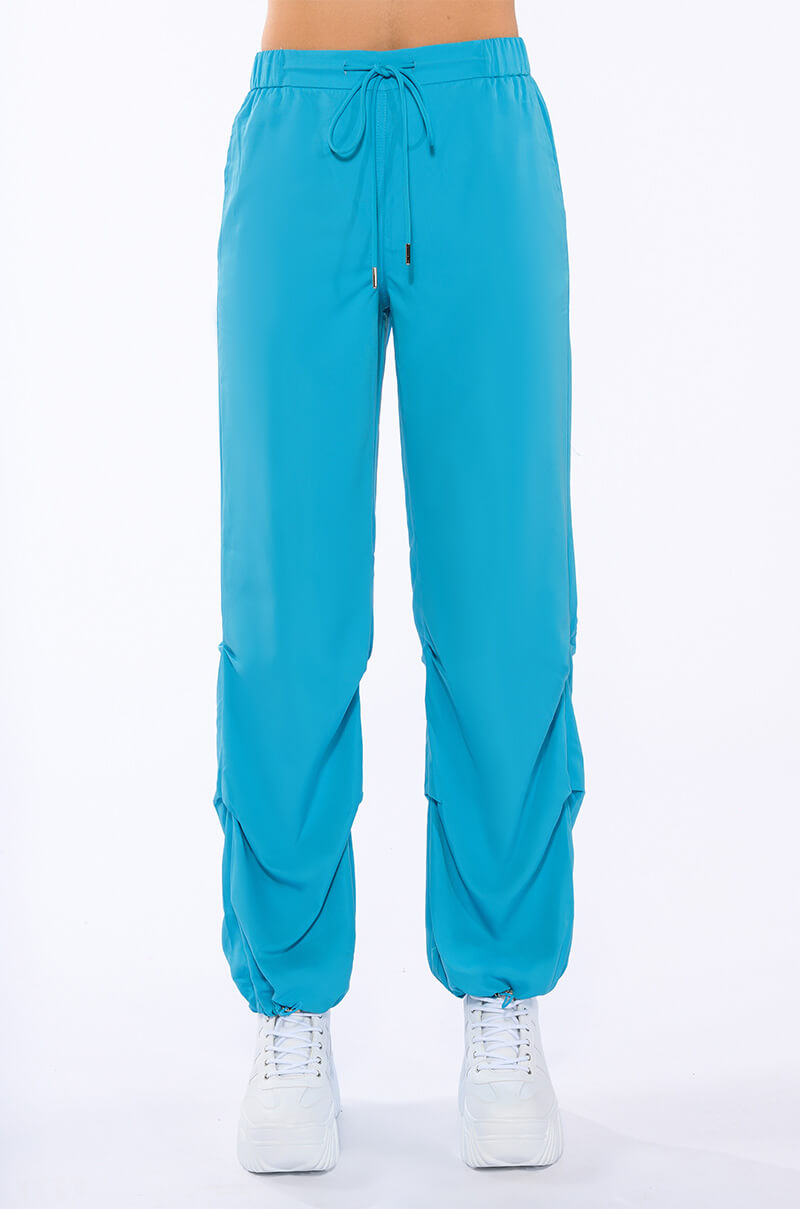 VACAY MODE DRAWSTRING JOGGER