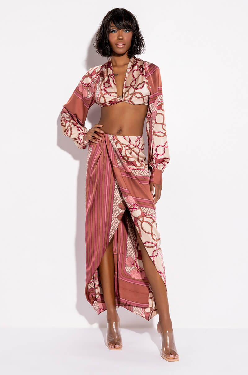 WANT IT I GOT IT ULTRA CROPPED BLOUSE
