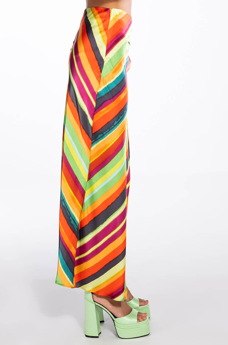 WANT YOU TO WANT ME MIDI SKIRT WITH HIGH SLIT