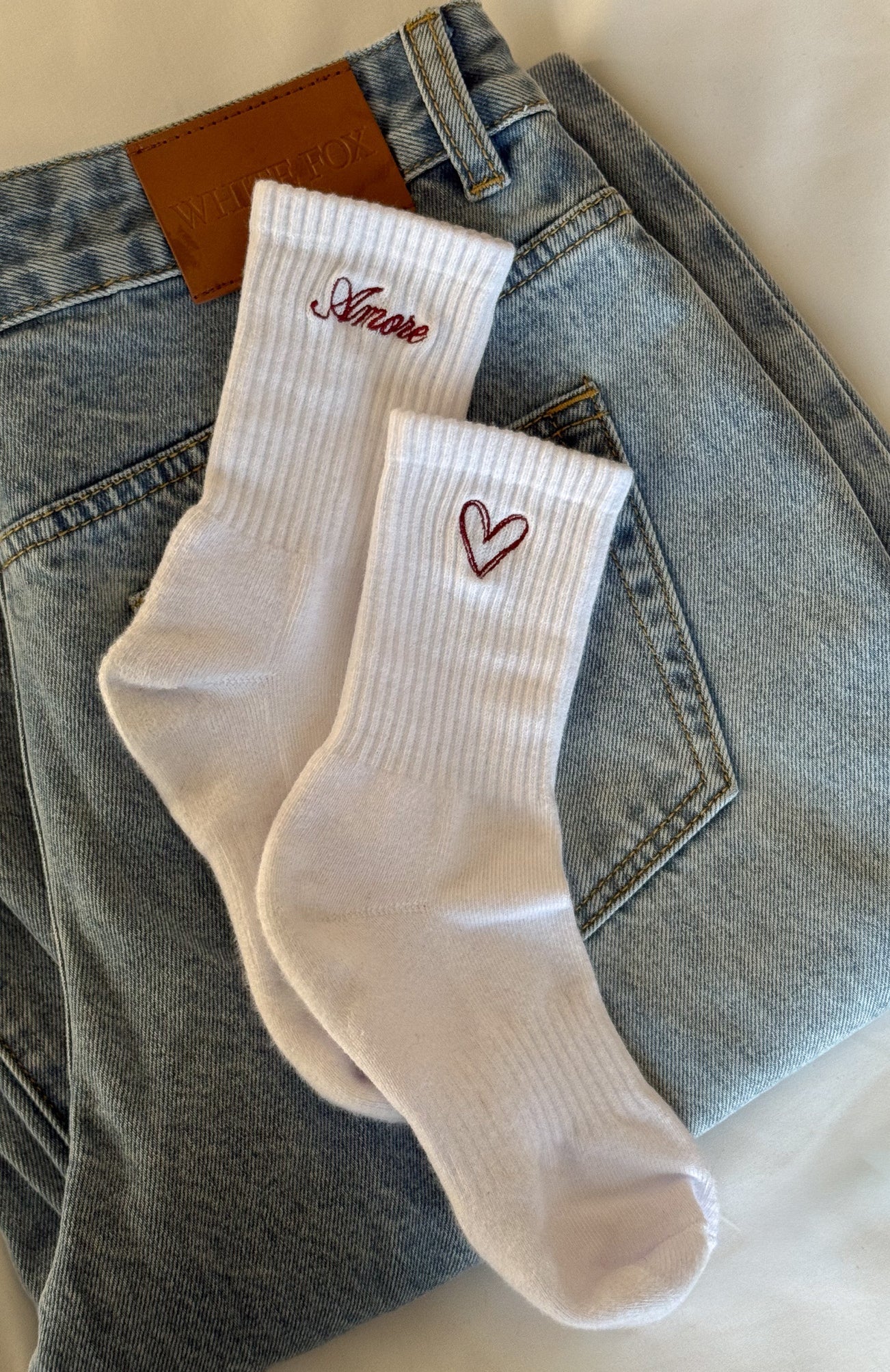 Amore Mio Socks White