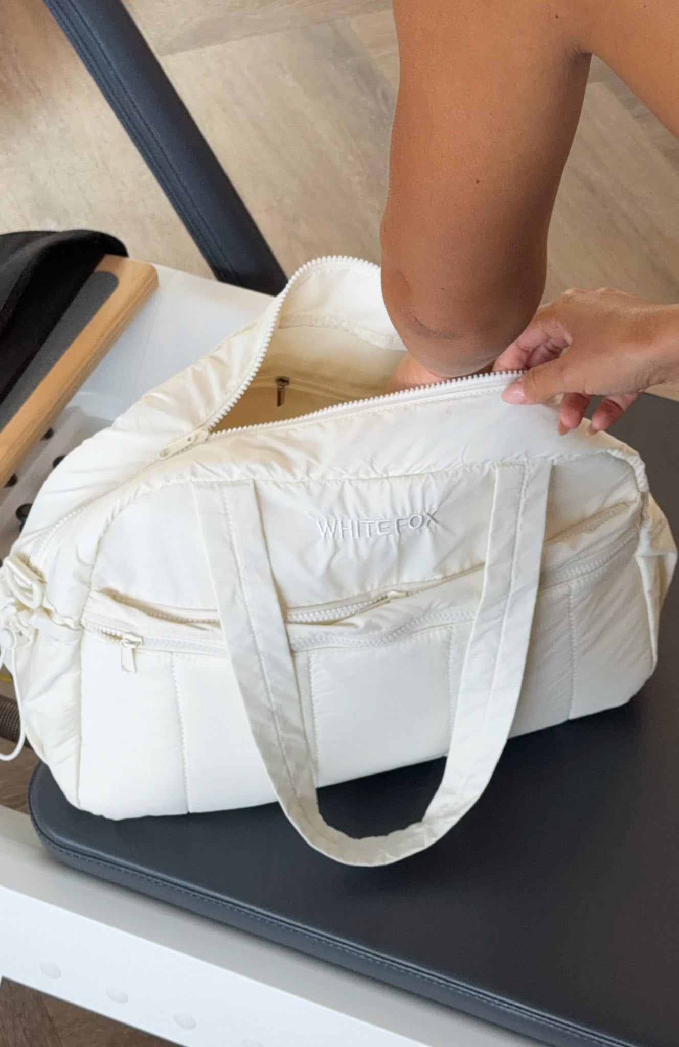 Cedar Shoulder Bag Cream