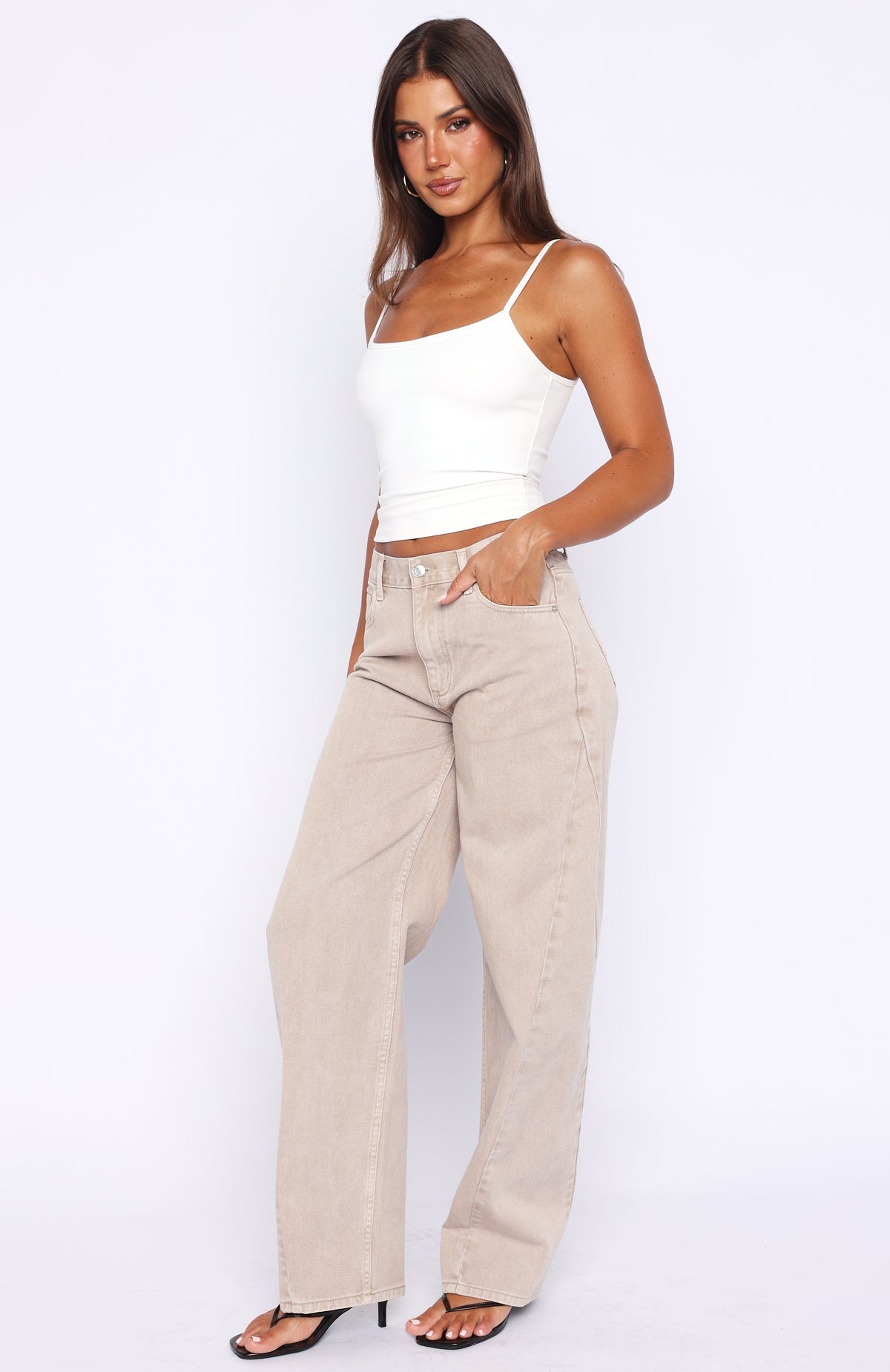 Kiara Mid Rise Barrel Leg Jeans Sesame Wash