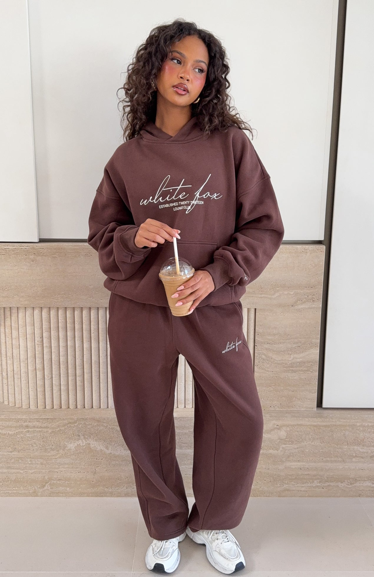 Know What You Want Oversized Hoodie Chocolate