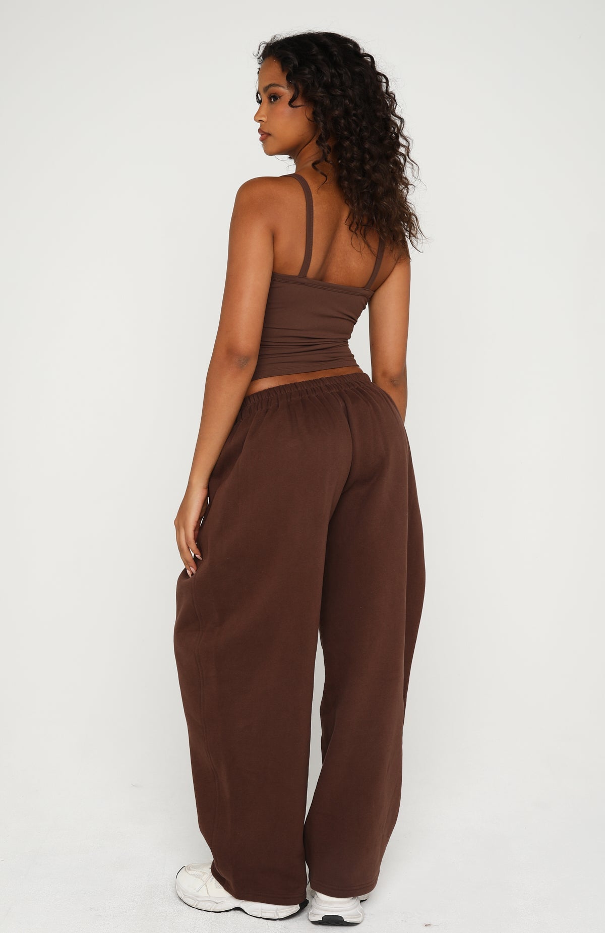 Know What You Want Barrel Leg Sweatpants Chocolate