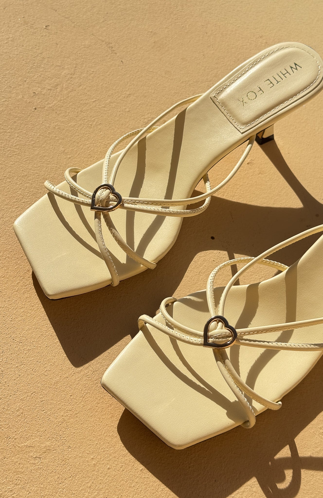 Leander Mules Butter