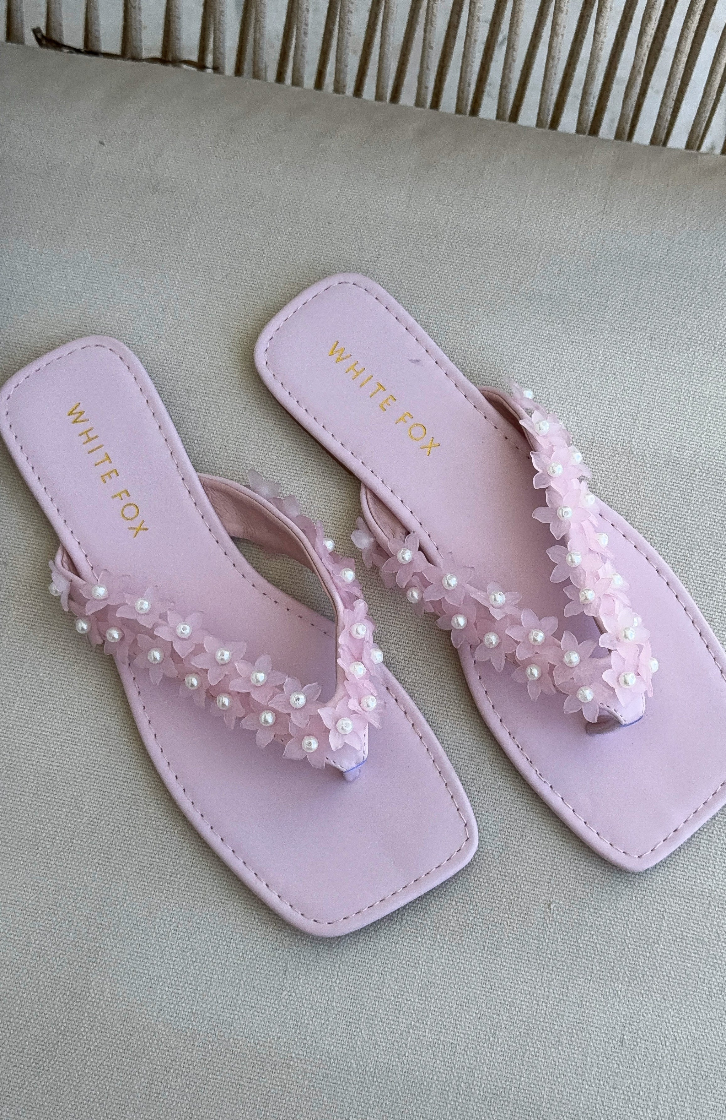 Lyle Thong Sandals Baby Pink