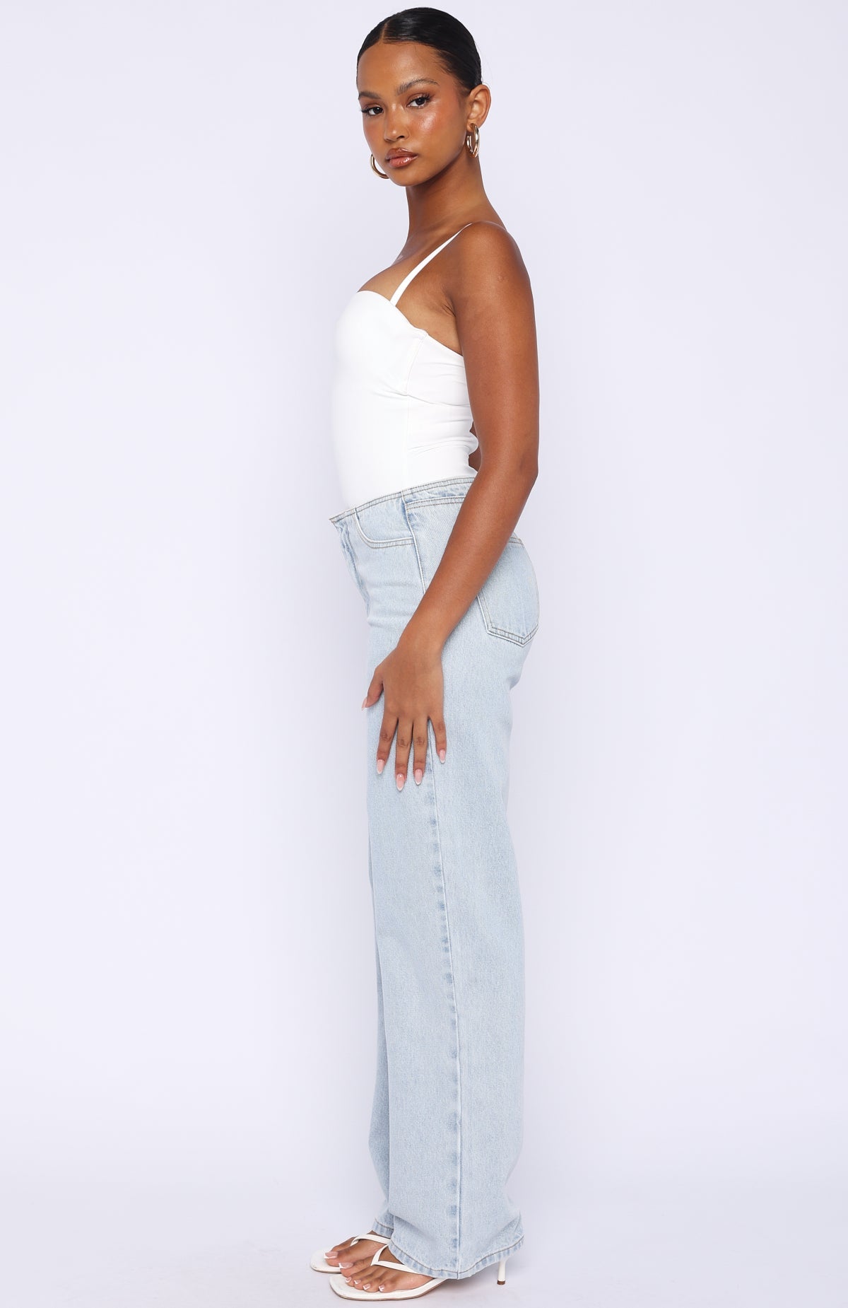 Overachieving Mid Rise Straight Leg Jeans Glacier Blue