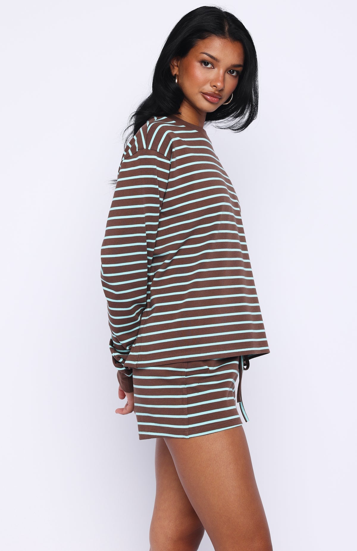 Touchdown Relaxed Shorts Chocolate/Blue Stripe