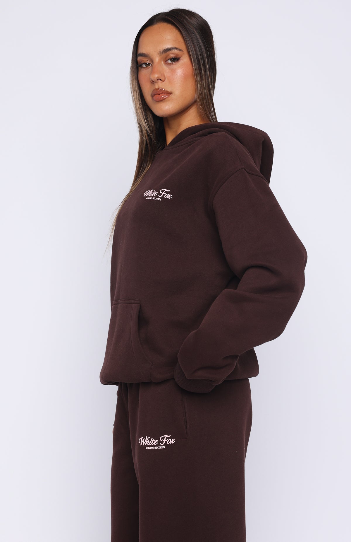 Verano Sixteen Lilia Oversized Hoodie Chocolate