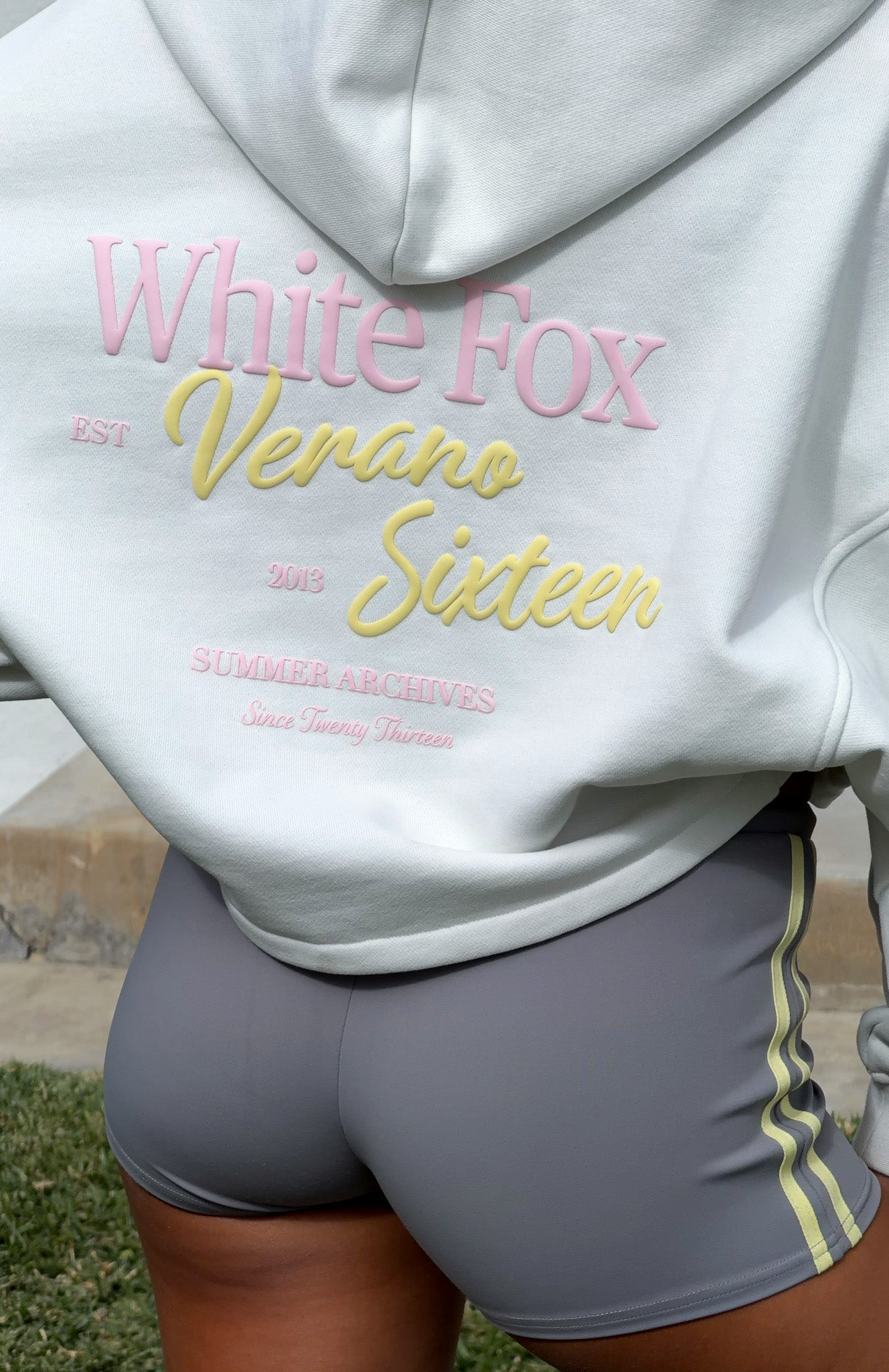 Verano Sixteen Viola Oversized Slouch Zip Front Hoodie White