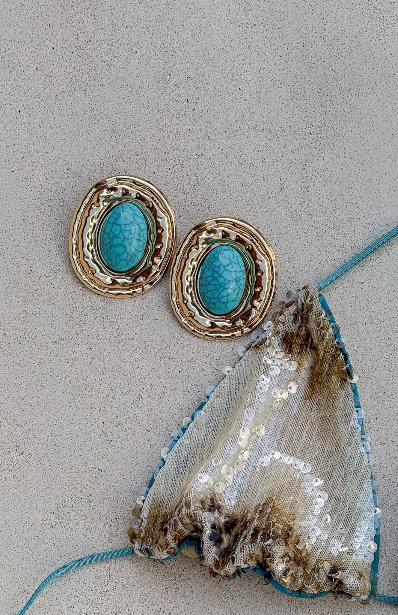 Ender Earrings Gold