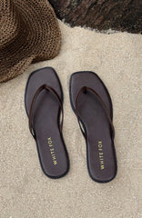 Breccan Thong Sandals Chocolate