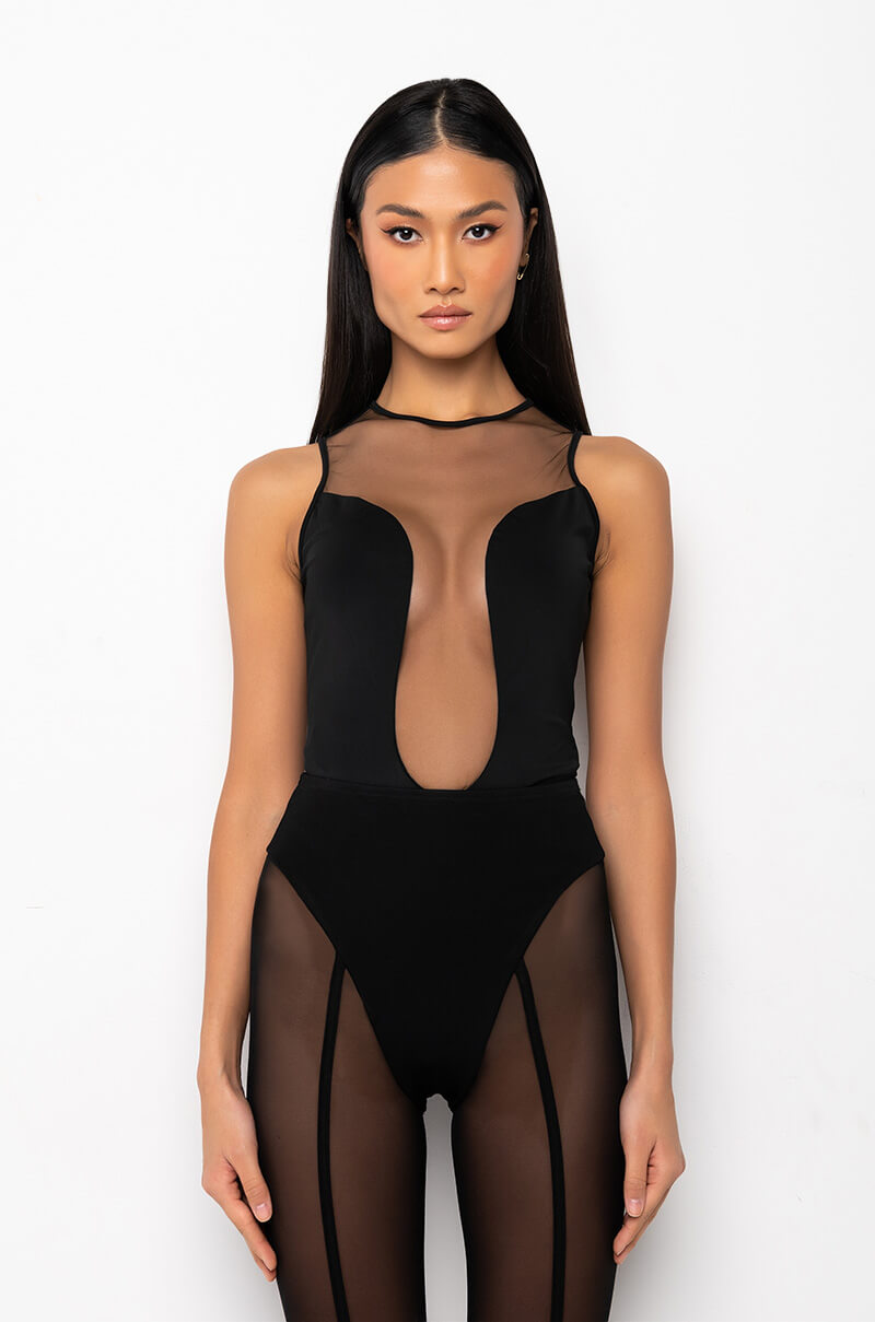 WHO ME MESH INSERT SLEEVELESS CREW NECK BODYSUIT