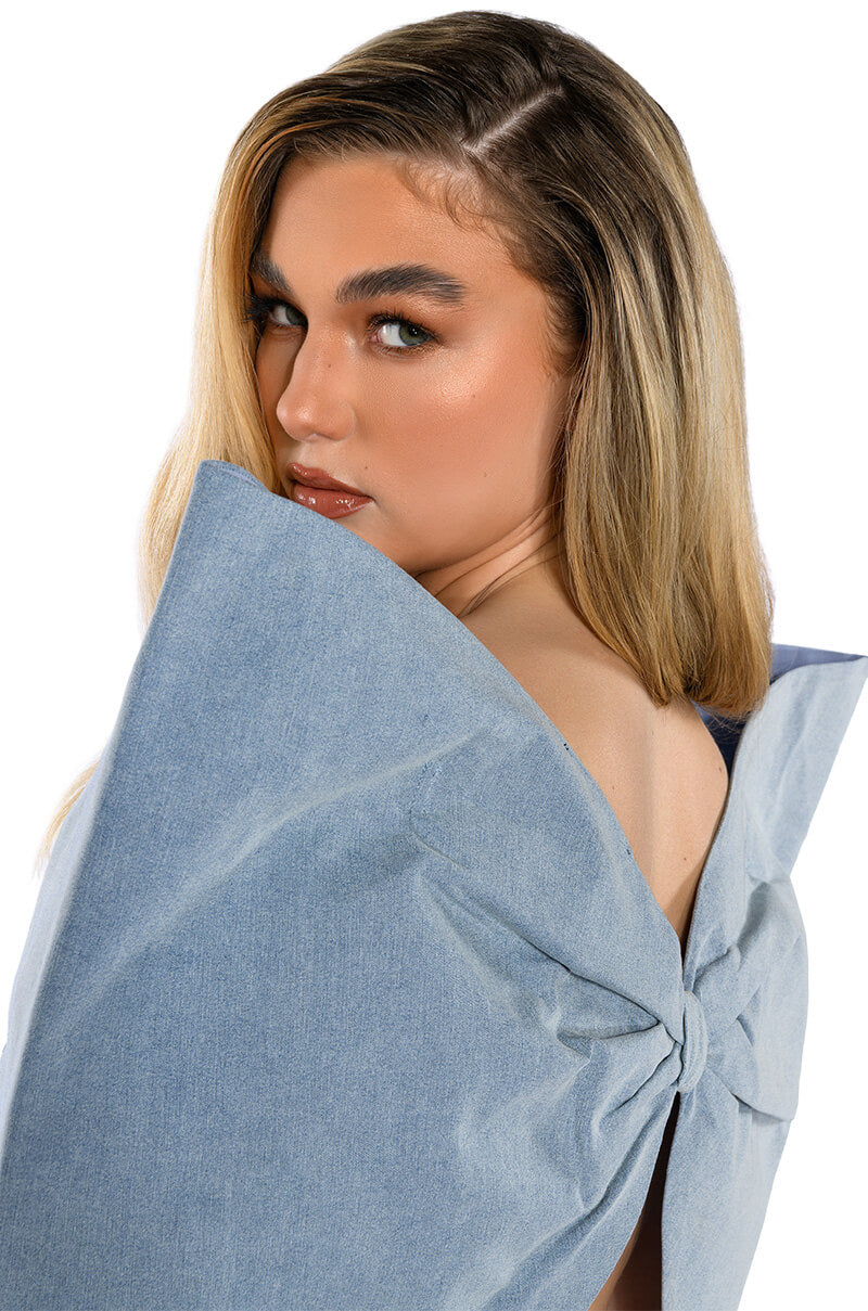 WRAP ME UP OVERSIZED BOW TOP