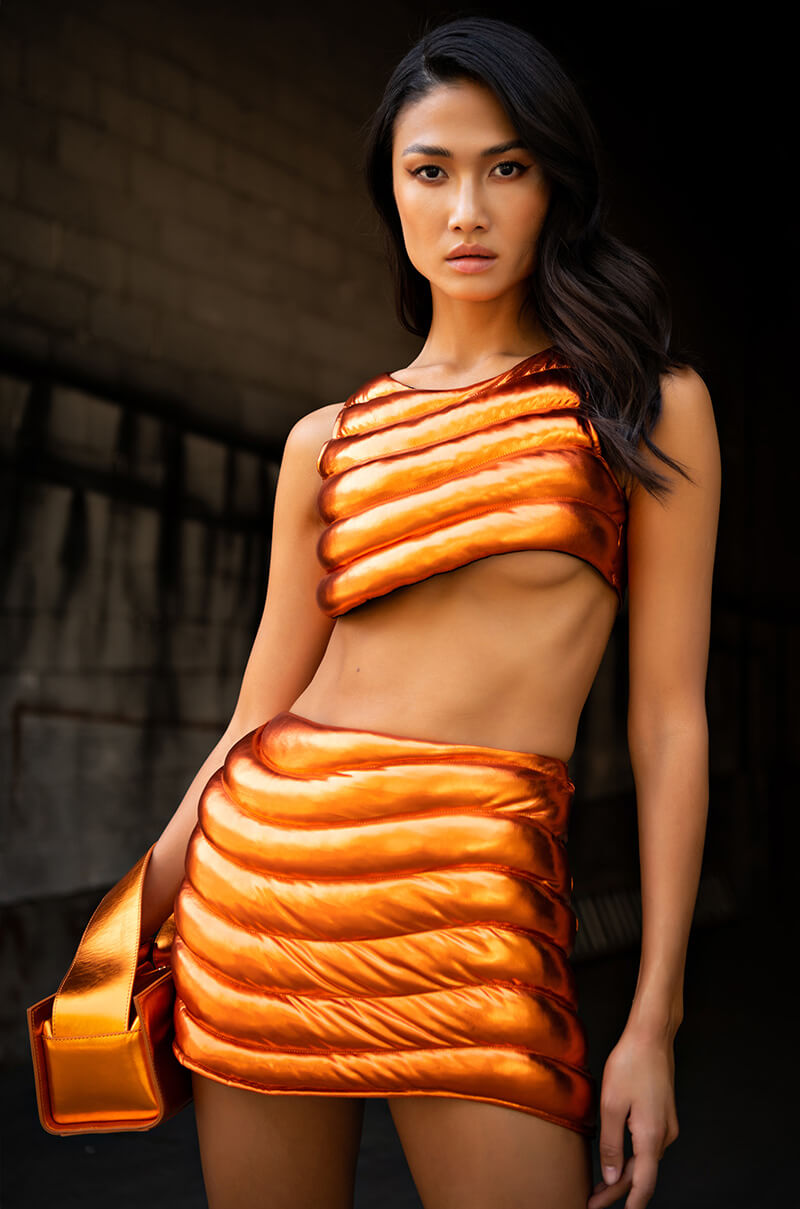 ZENON SLEEVELESS TEXTURED CROP TOP