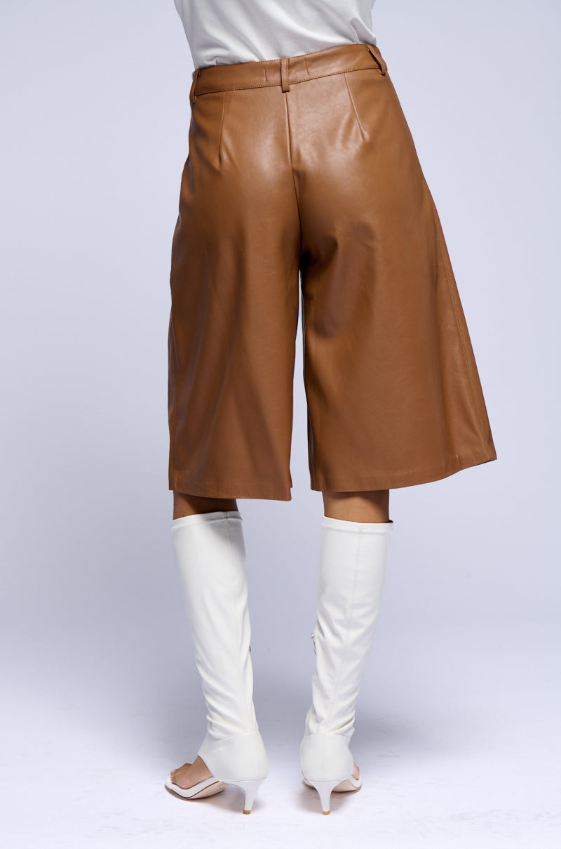 ZOE LONG LENGTH FAUX LEATHER SHORT